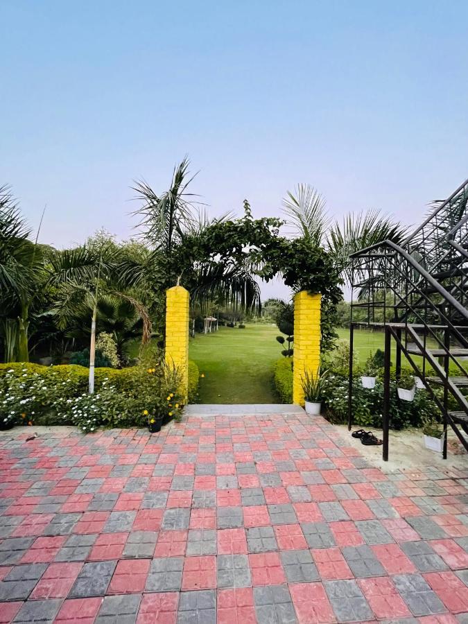 Anantam Aravali Villa Gurgáon Kültér fotó